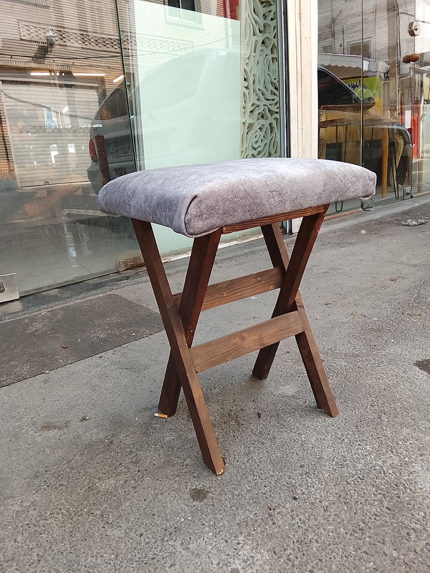 پاف پایه ضربدری نشیمن تخت تمام نراد ارتفاع 55cm