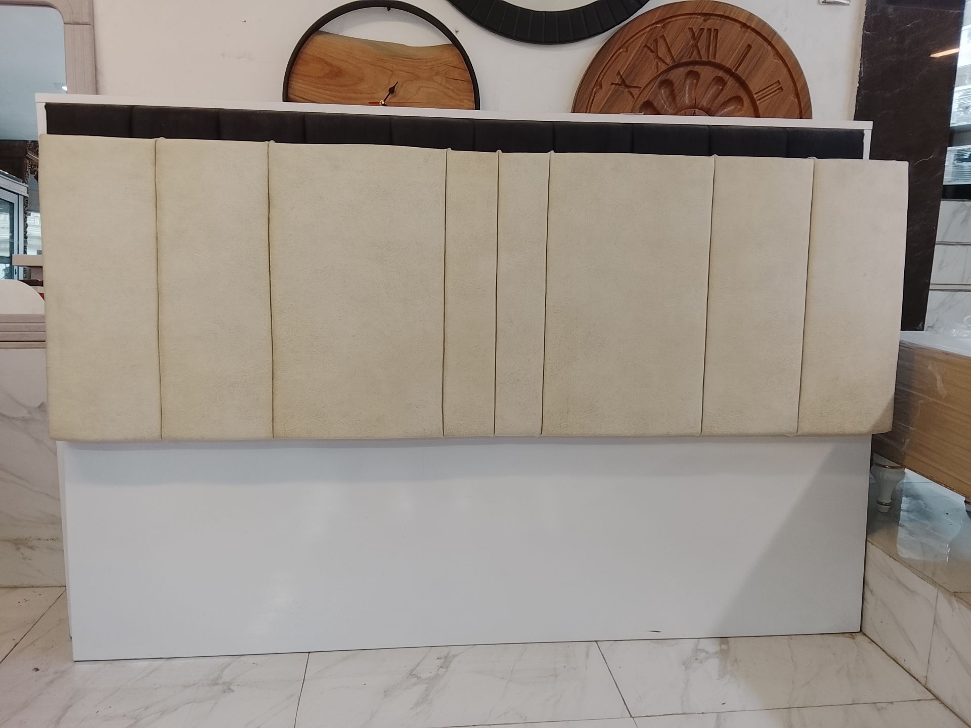 تخت دو نفره روکوب خطی پارچه ای